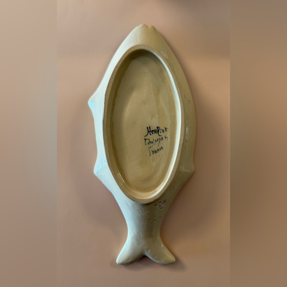Contemporary Quimper Fish Plate for Display, for Sardines, Olives or Pickles. - Picture 3 of 4